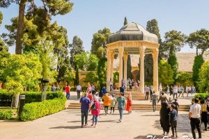 28-hafez-tomb-shiraz-thesanetrav
